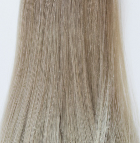 Butterfly Wave Texture Weft 20" 60g - #66 Pinot Grigio