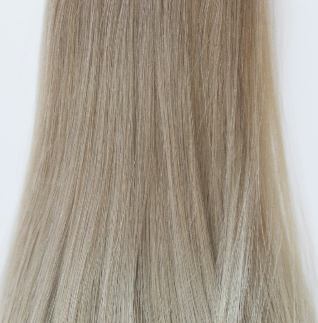 Butterfly Weft 20" 60g - #66 Pinot Grigio
