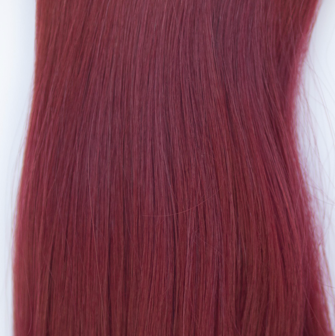 Butterfly Weft 20" 60g - #555 Akako