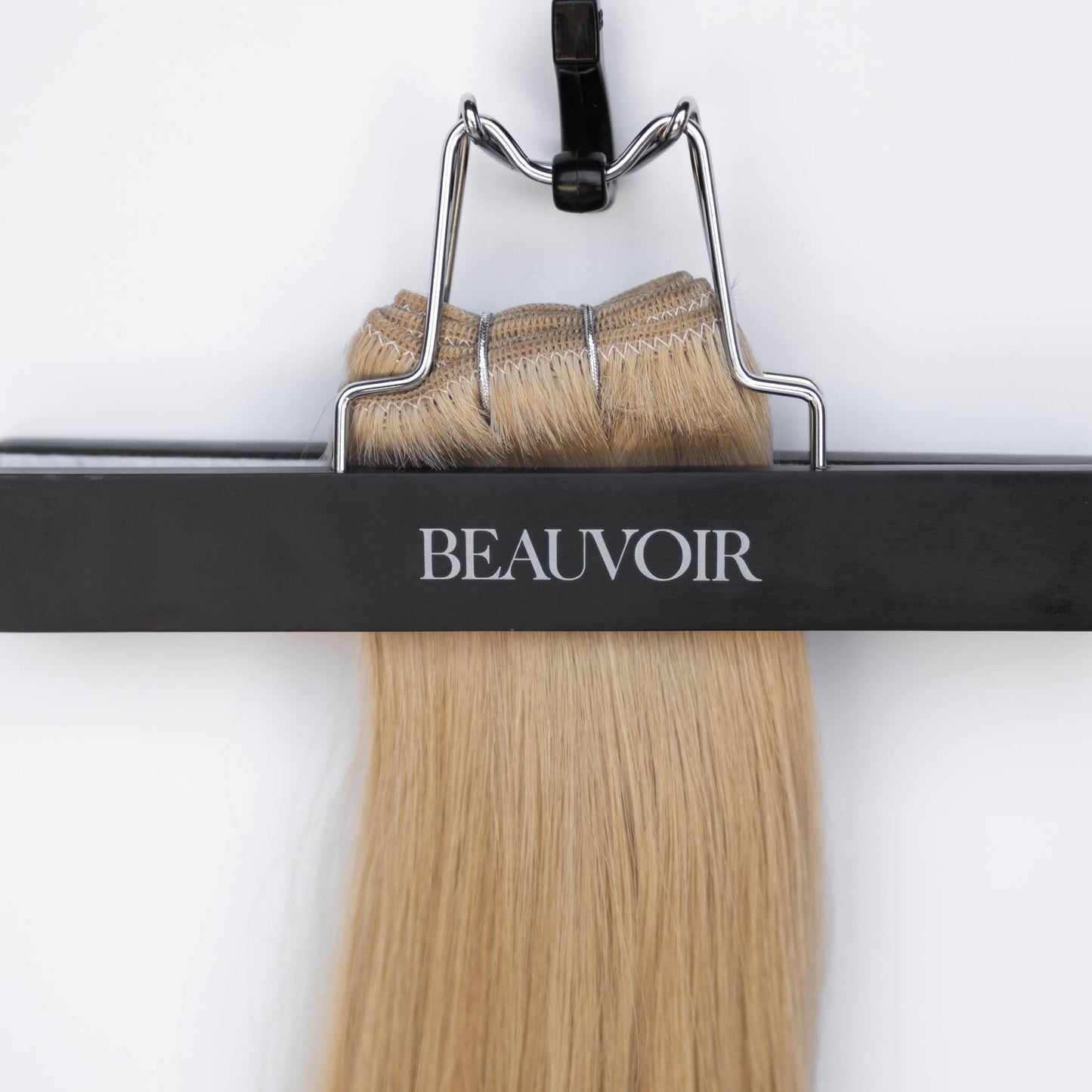 Machine-Tied Weft 24" 170g Pro Blend - #17 Chardonay Blonde (aka Dirty Ash Blonde)