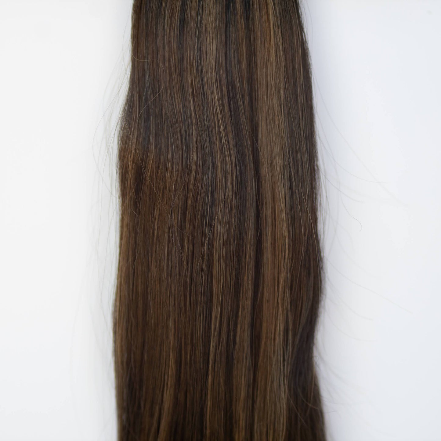 Machine-Tied Weft 20" 145g Pro Blend Hair Extensions - #1B/2/6 Dark Chocolate Caramel (aka Piano Key Chocolate Drip)