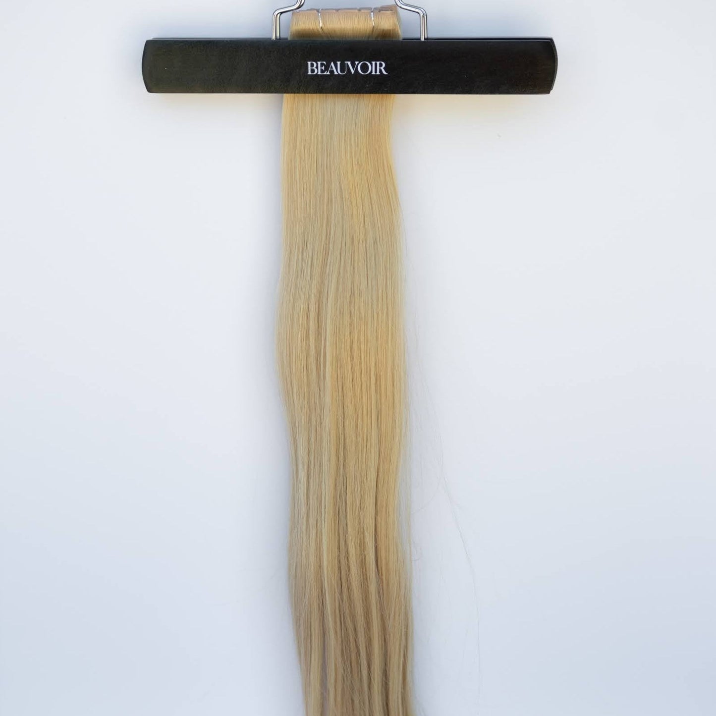 Butterfly Weft 20" 60g Pro Blend - #17 Chardonnay Blonde